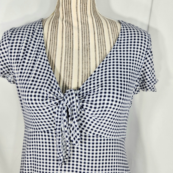Xhilaration Black Grey White Check Tie Front Short Sleeve Dress Size Medium - Picture 2 of 10